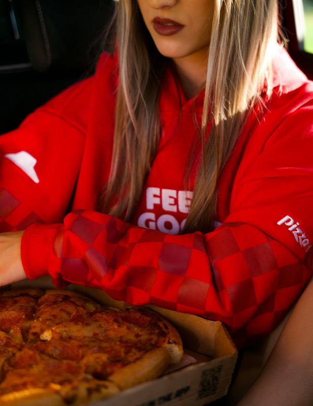 Pizza Hut x BluzyBro